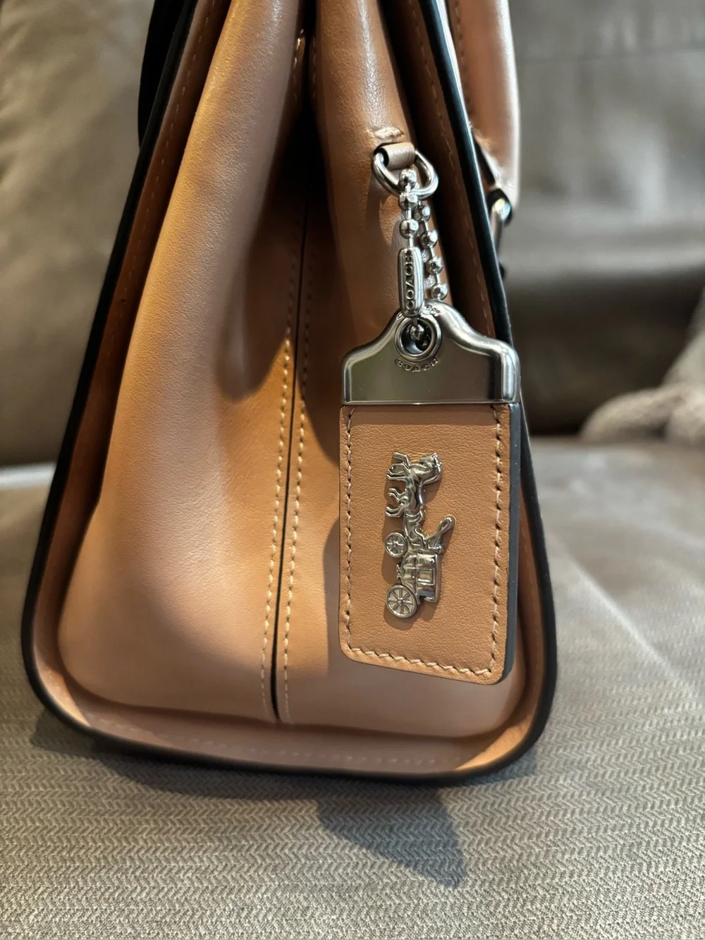 Coach Broome Carryall tan/nude